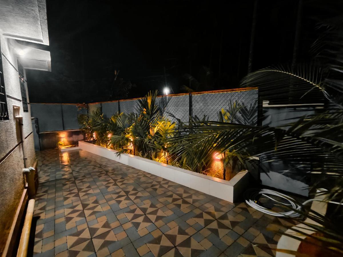 Apartmán Rane Ambadnya Niwas Nagaon  Exteriér fotografie